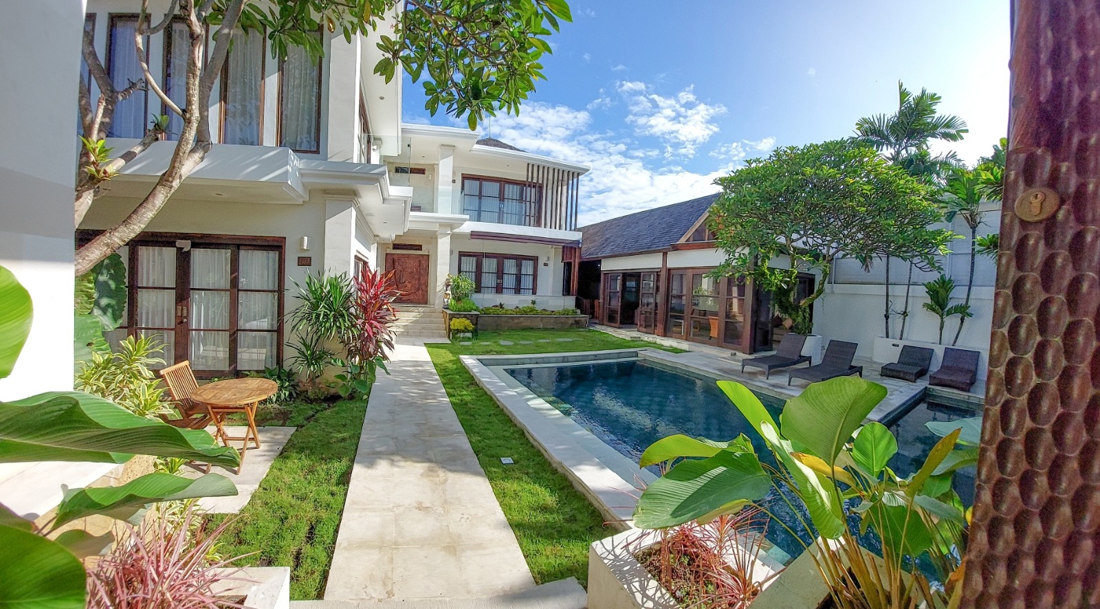 Villa Cendrawasih